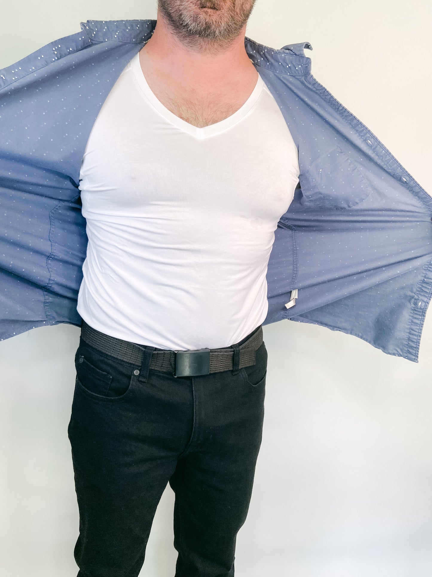 The Original - V-Neck Unisex Sweatproof Undershirt